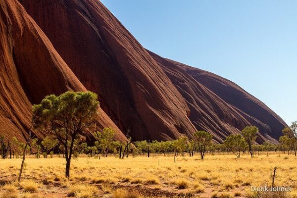 A close up view of Uluru. Didrik Johck photo.